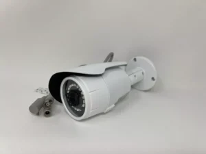4-in-1 HDCVI(4MP)/HDTVI(5MP)/AHD(5MP)/CVBS fixed lens water-resistant IR bullet